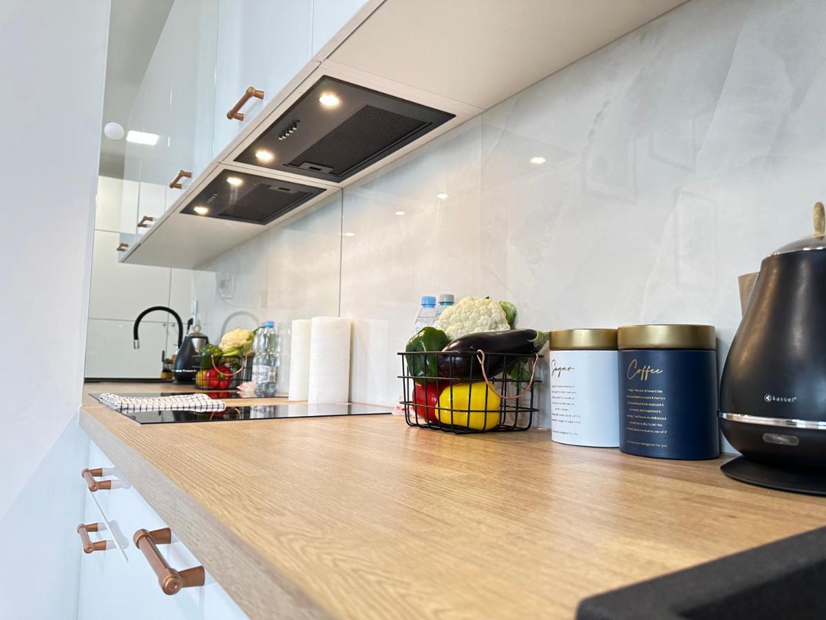 Moveen! Wynajem Apartamentow We Wroclawiu! 10 Minut Od Centrum מראה חיצוני תמונה