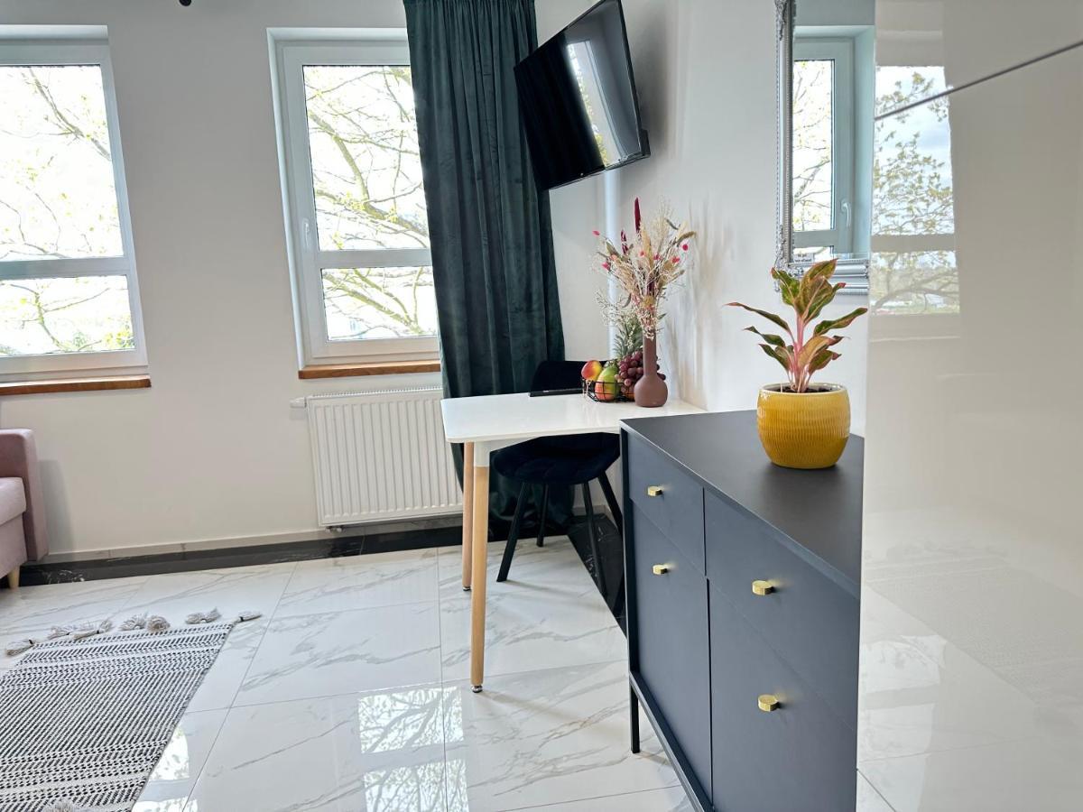Moveen! Wynajem Apartamentow We Wroclawiu! 10 Minut Od Centrum מראה חיצוני תמונה