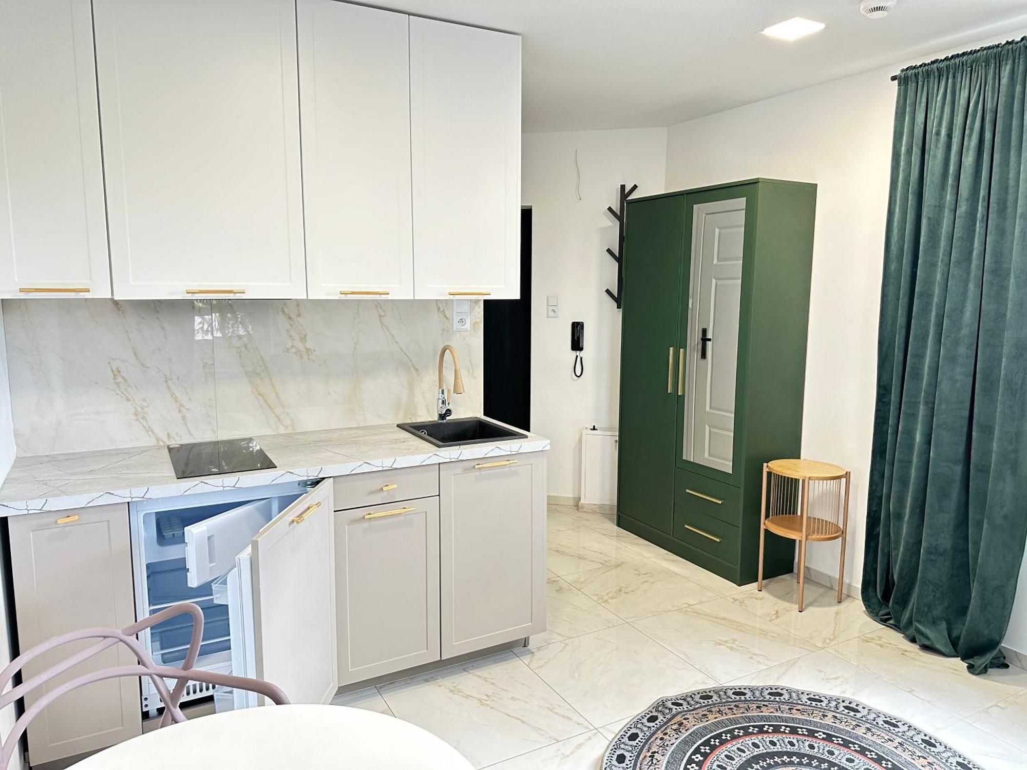 Moveen! Wynajem Apartamentow We Wroclawiu! 10 Minut Od Centrum מראה חיצוני תמונה